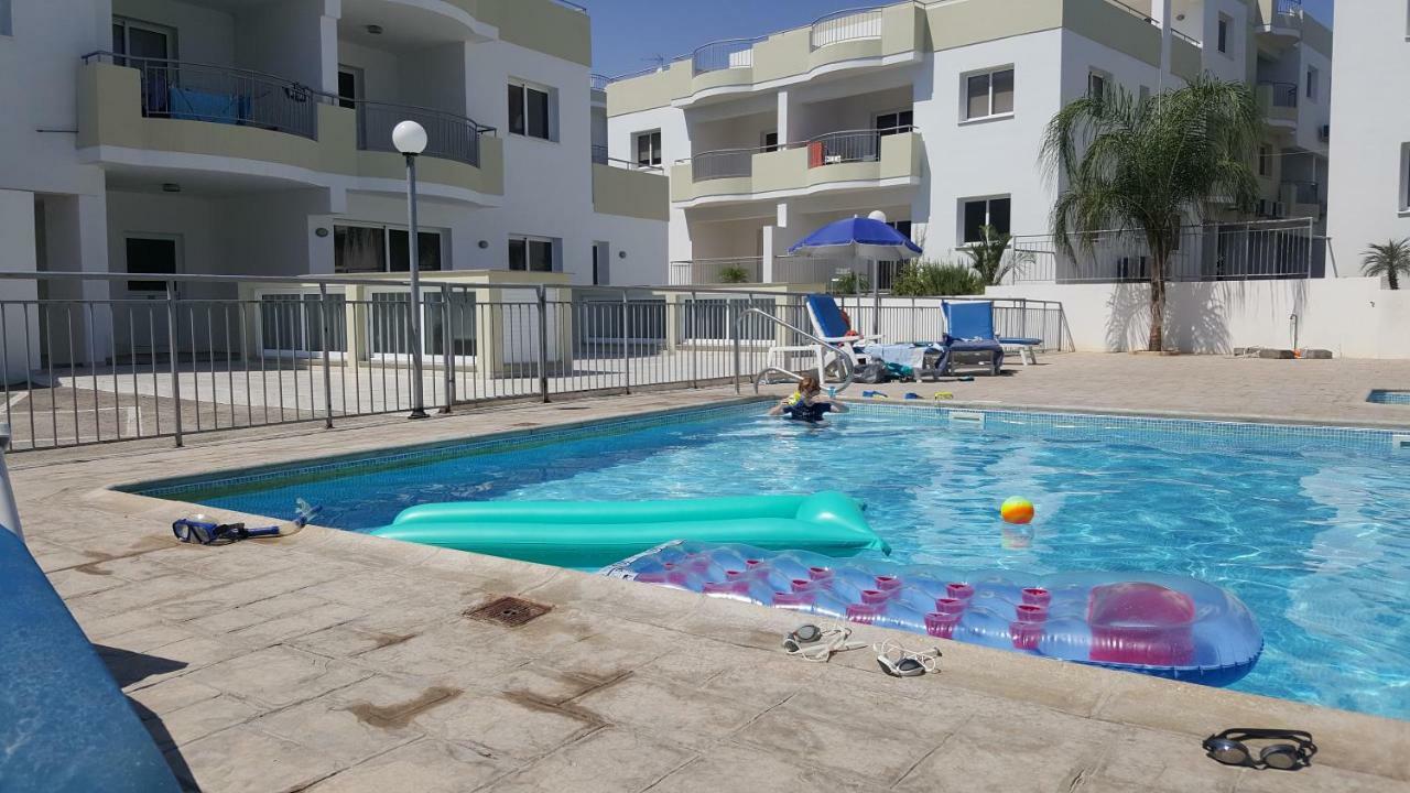 Oceania Bay Village Píla Kültér fotó